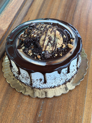 Medium Cookie Monster Cake *Cake of the Month